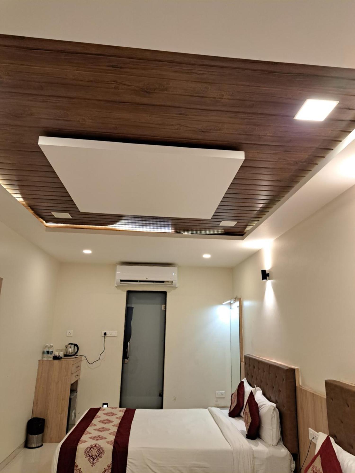 Hotel Onella Regency Panchgani Esterno foto